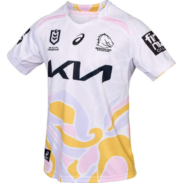 Polyester
Fully sublimated design with embroidered chest logos&nbsp;
Embossed Broncos text on sleeve trim
Sizes S - 5XL